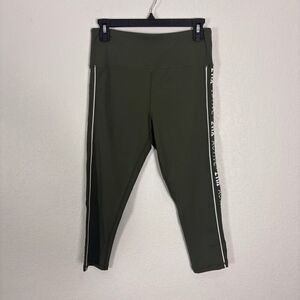 Zyia‎ Active Green High Waisted Capri Leggings Size 8-10